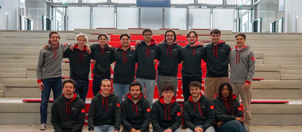 Le Racing Club: association d'emlyon business school